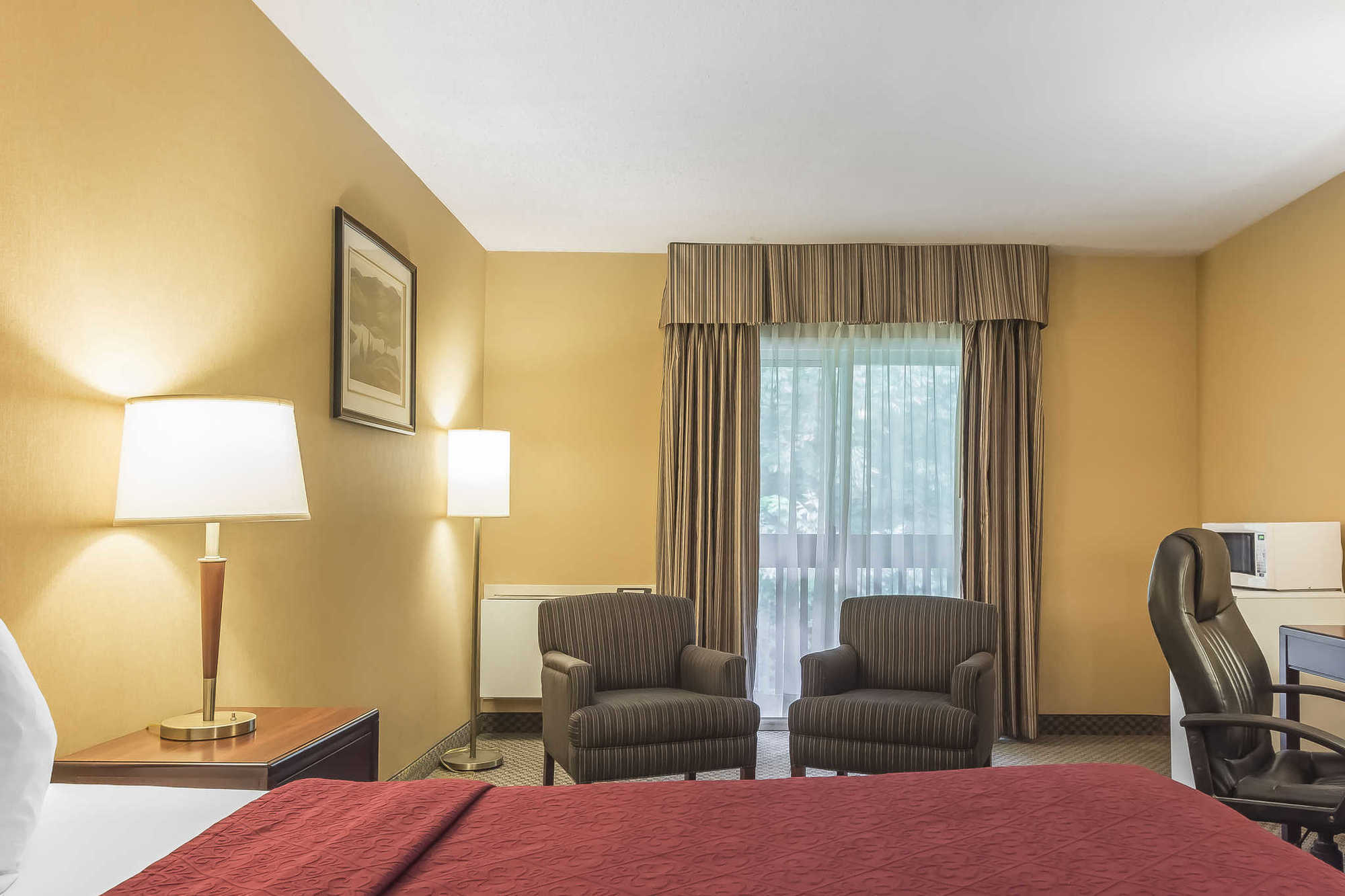 Quality Inn & Conference Centre Parry Sound Habitación foto