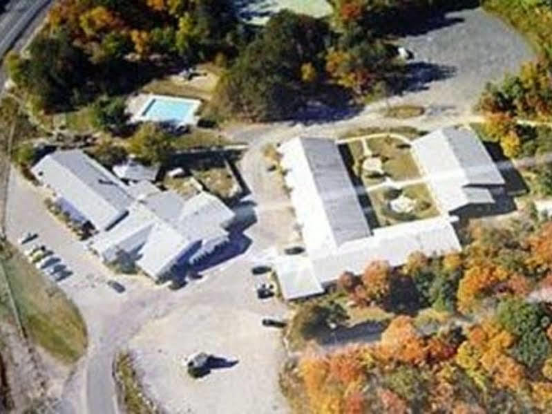 Quality Inn & Conference Centre Parry Sound Exterior foto